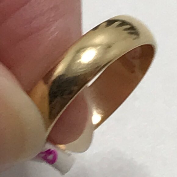 14Kt Gold Wedding Band-Style Ring, Size 5, by Reeds Jewelers - Picture 10 of 12